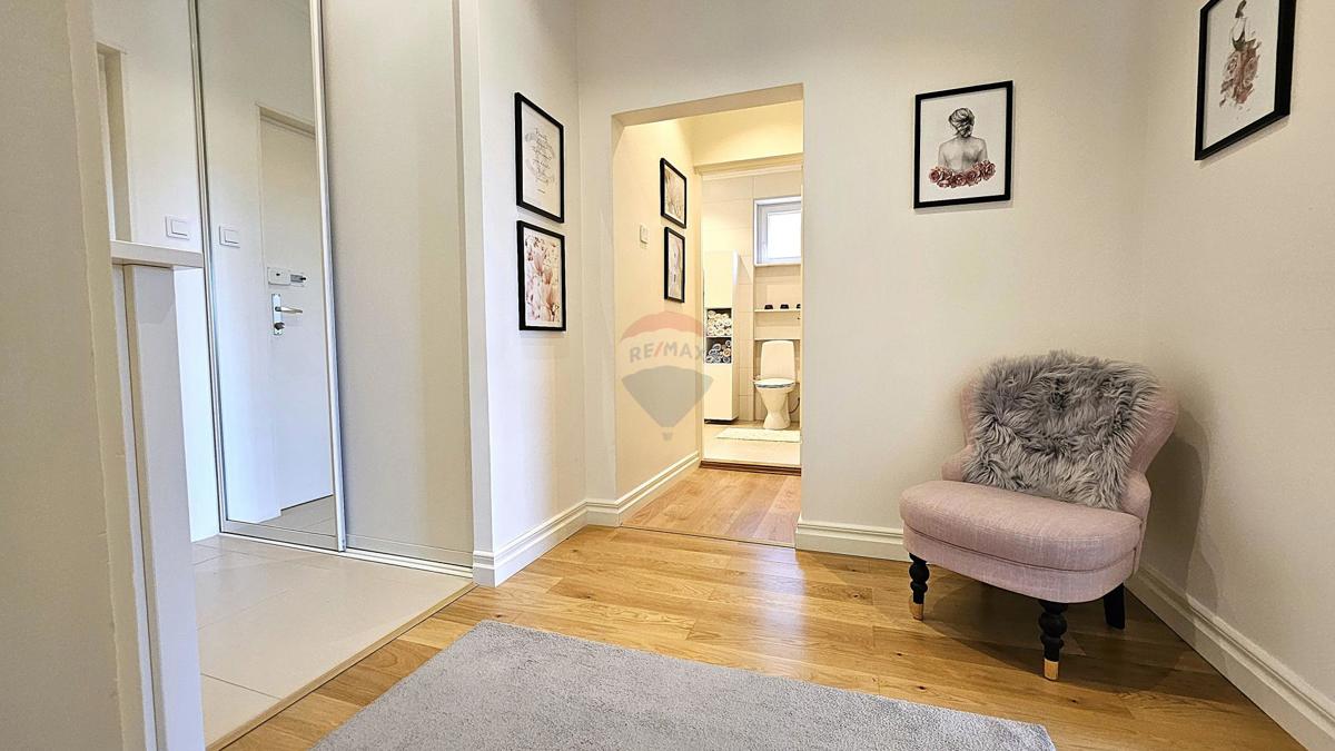 Stanovanje/Apartma Umag, 73,83m2