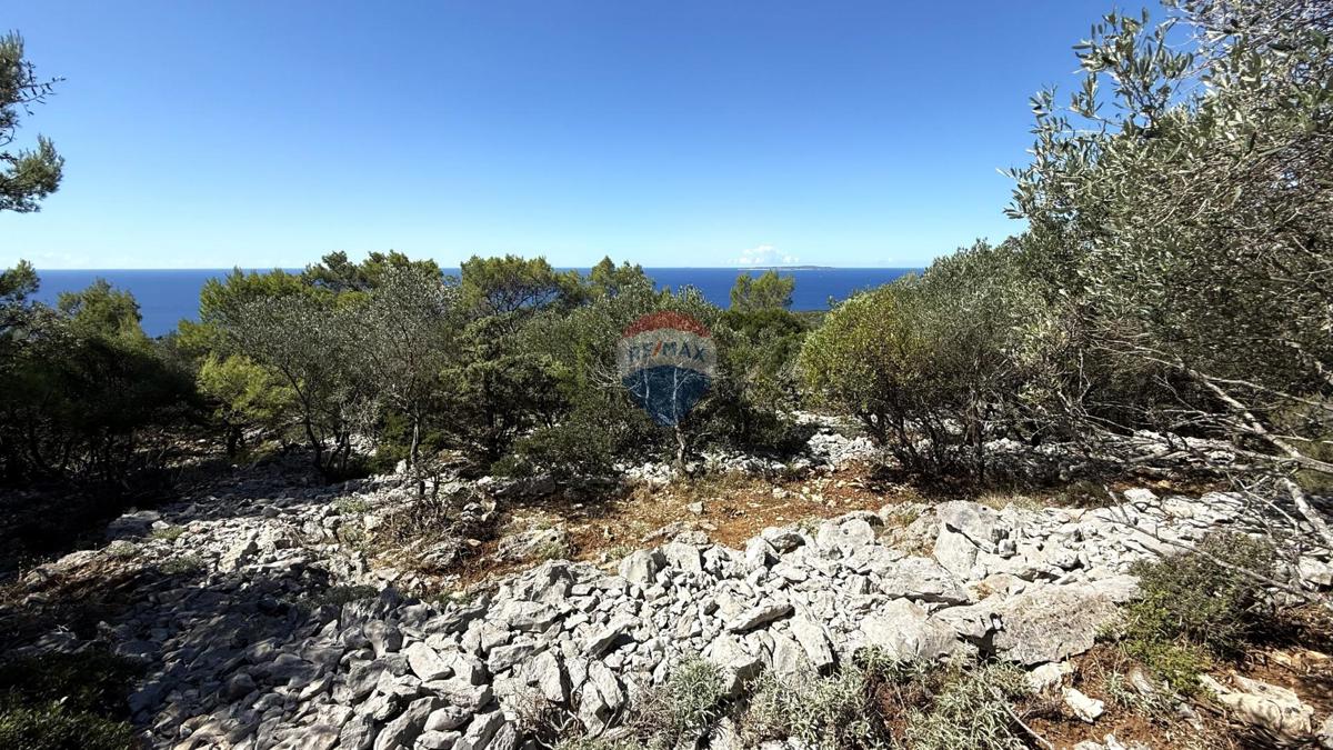 Stavbno zemljišče Veli Lošinj, Mali Lošinj, 795m2
