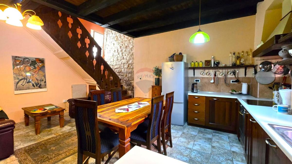 Hiša Rovinj, 130m2