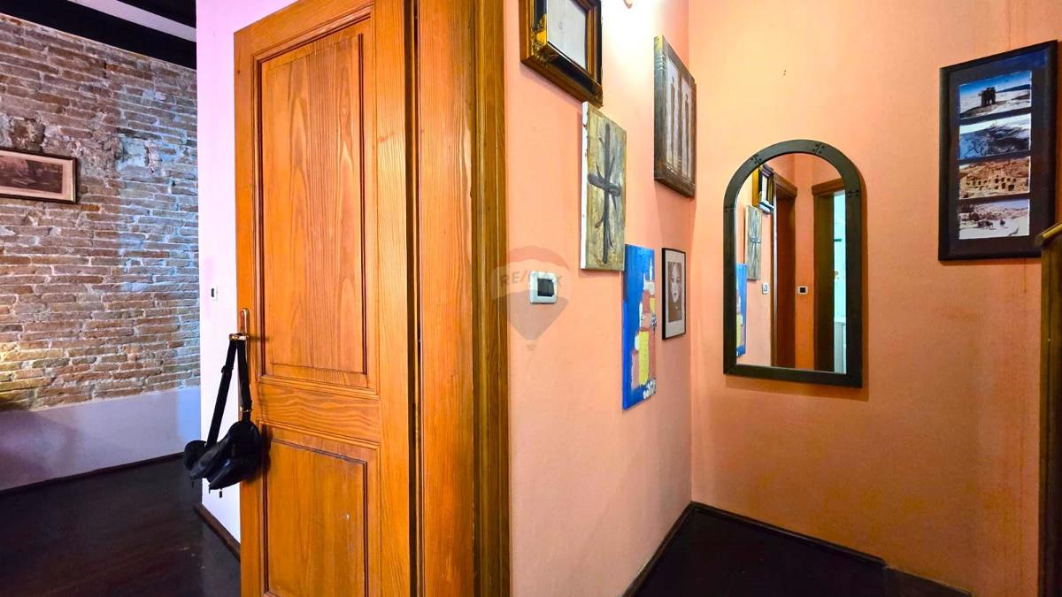 Hiša Rovinj, 130m2