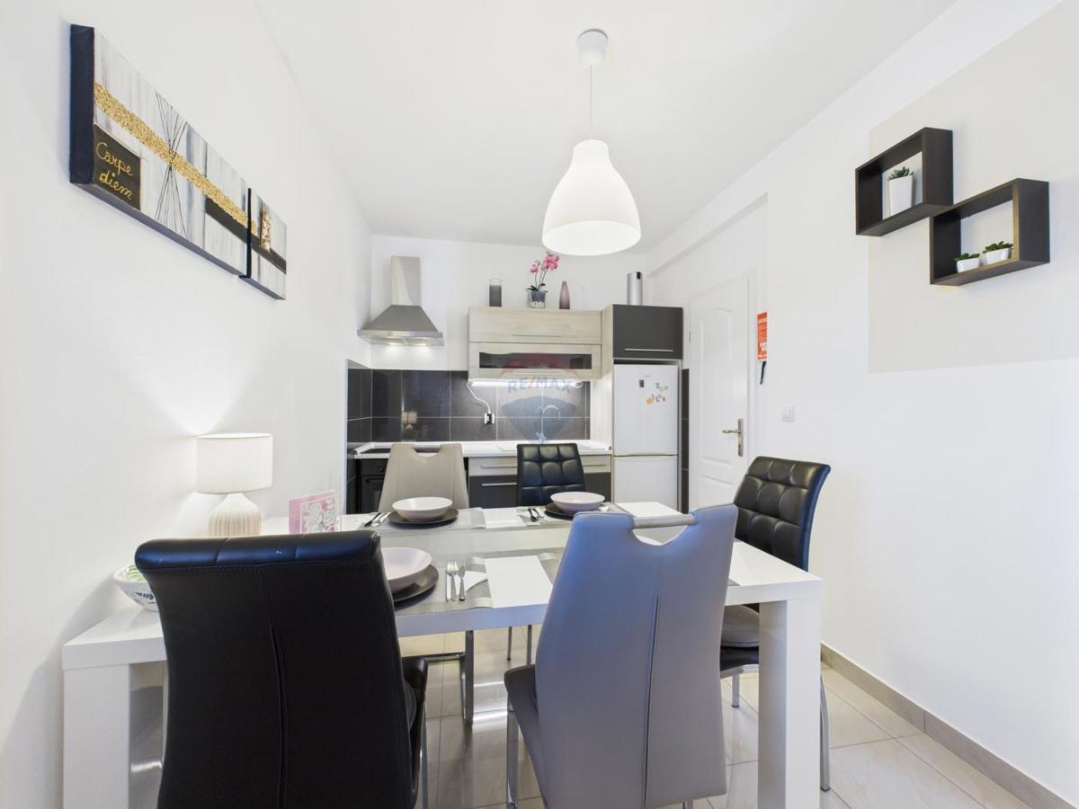 Stanovanje/Apartma Ližnjan, 70,15m2