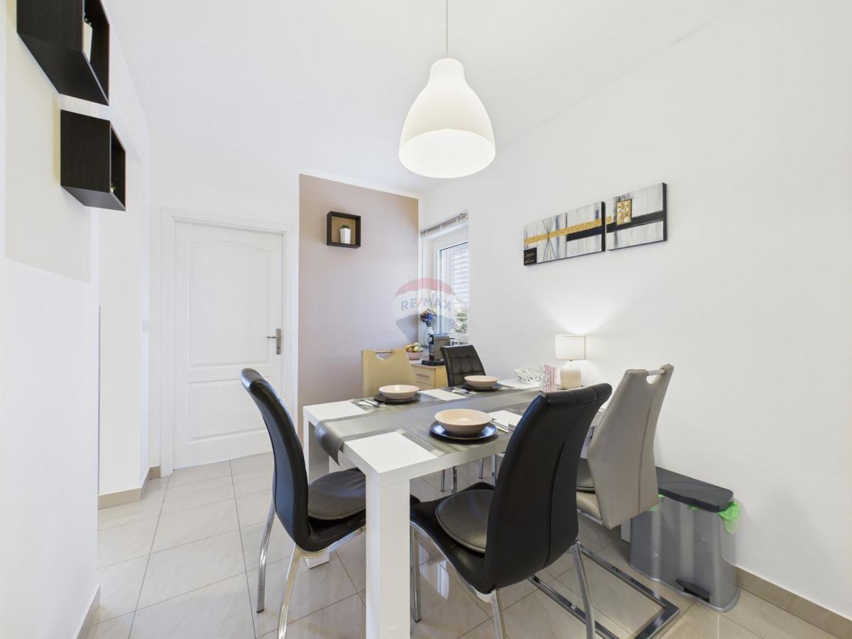 Stanovanje/Apartma Ližnjan, 70,15m2