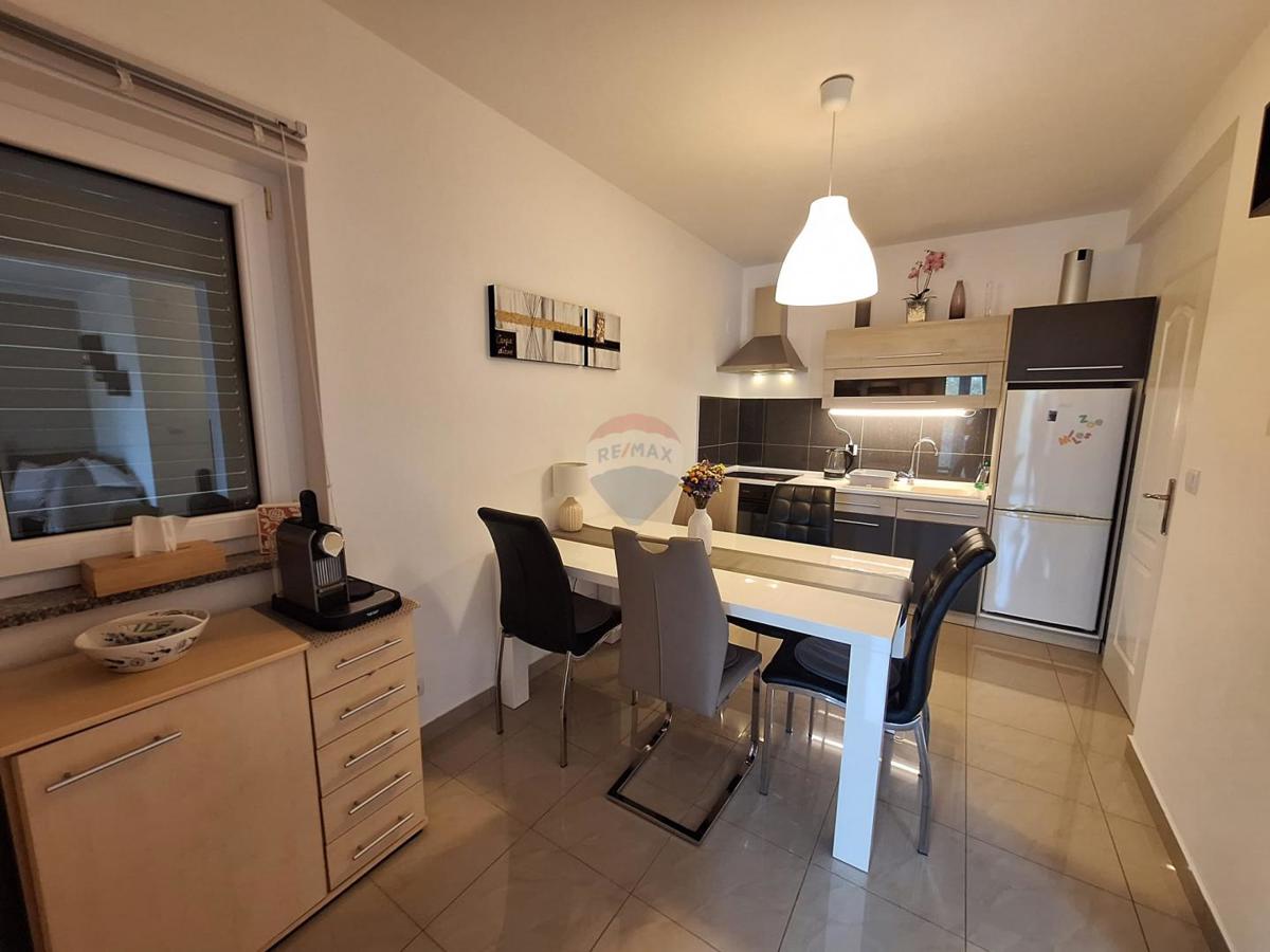 Stanovanje/Apartma Ližnjan, 70,15m2