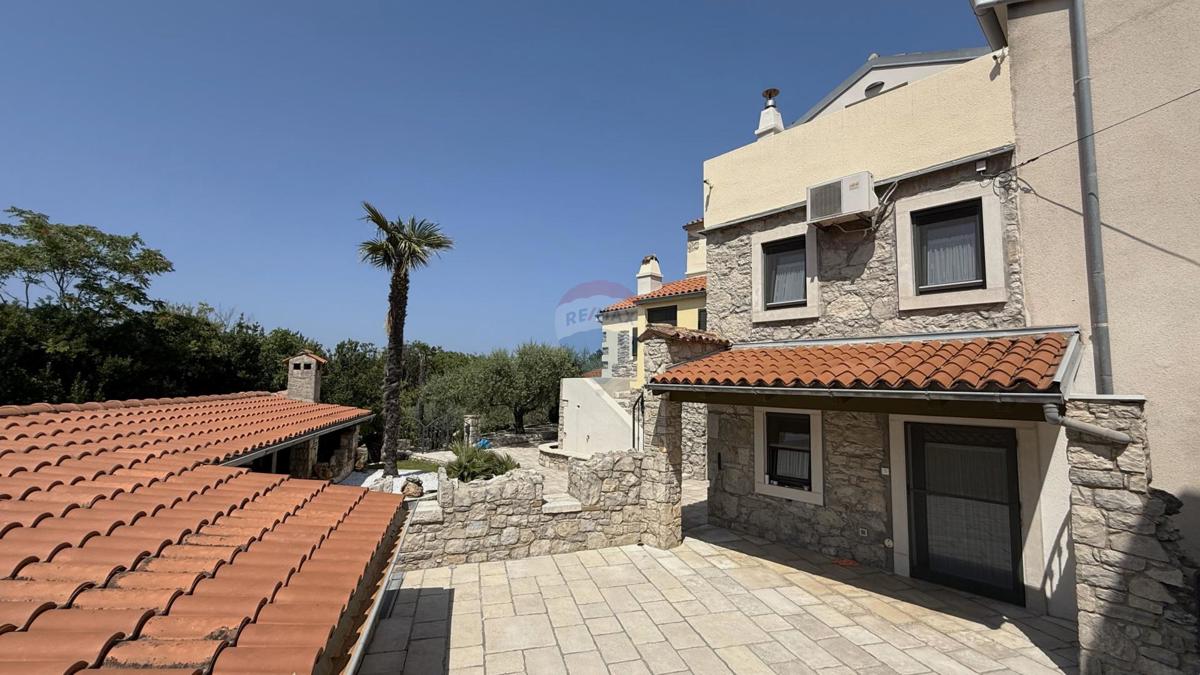Hiša Nerezine, Mali Lošinj, 1.559m2