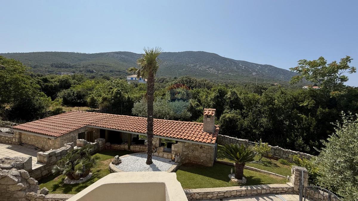 Hiša Nerezine, Mali Lošinj, 1.559m2