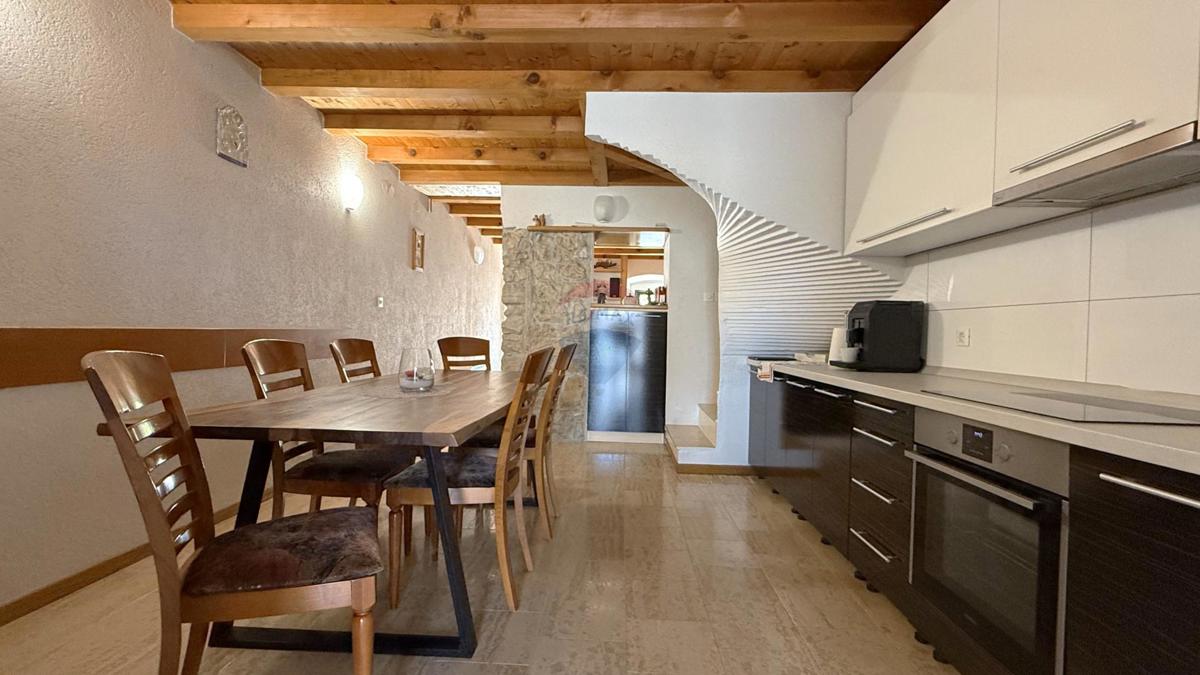 Hiša Nerezine, Mali Lošinj, 1.559m2