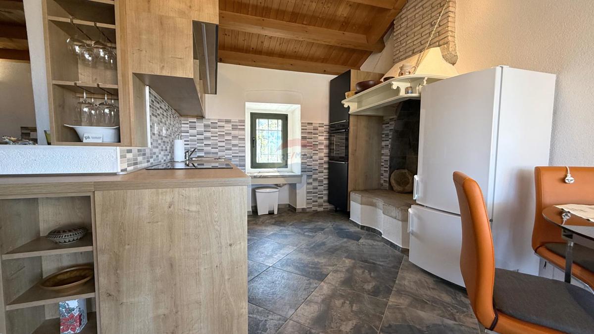 Hiša Nerezine, Mali Lošinj, 1.559m2