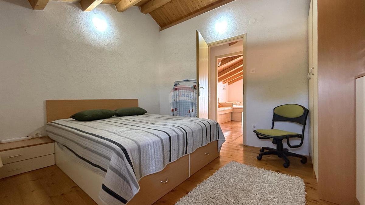 Hiša Nerezine, Mali Lošinj, 1.559m2