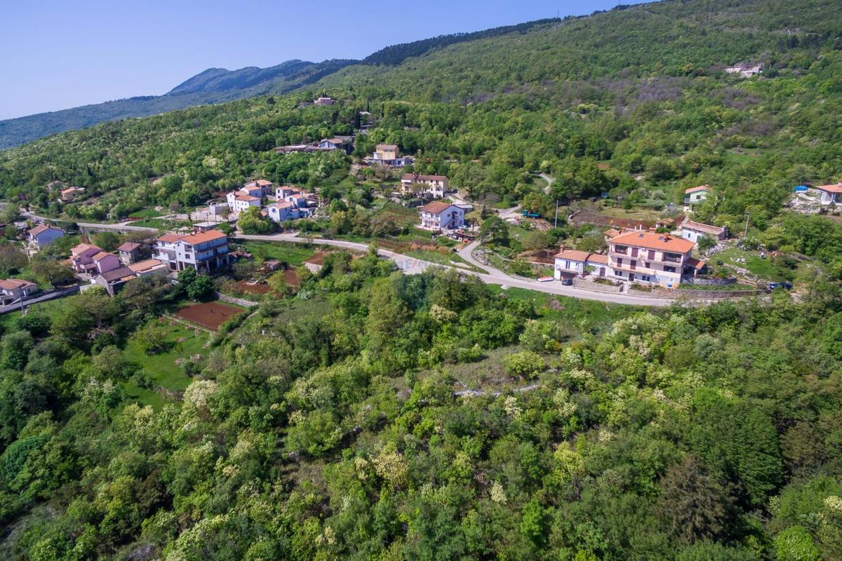 Sveta Jelena, Mošćenička Draga, 2.023m2