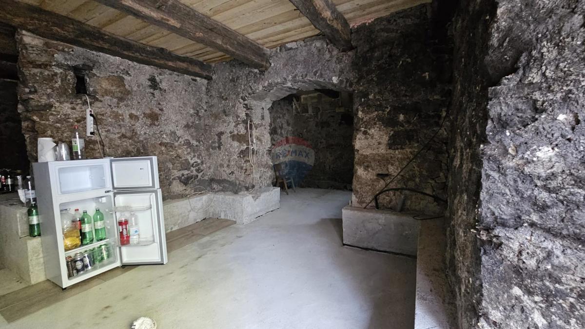 Hiša Klanac, Vrbovsko, 250m2