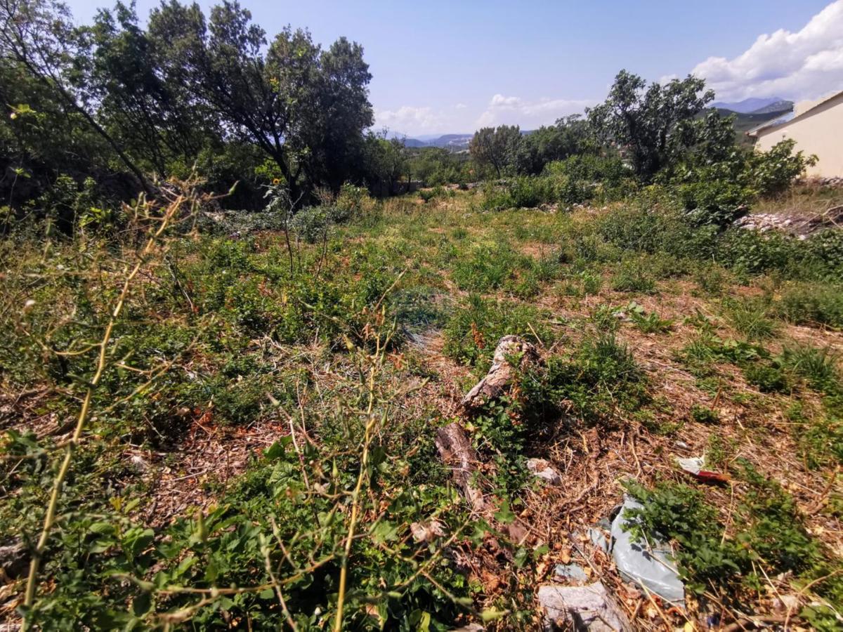 Stavbno zemljišče Hreljin, Bakar, 2.410m2