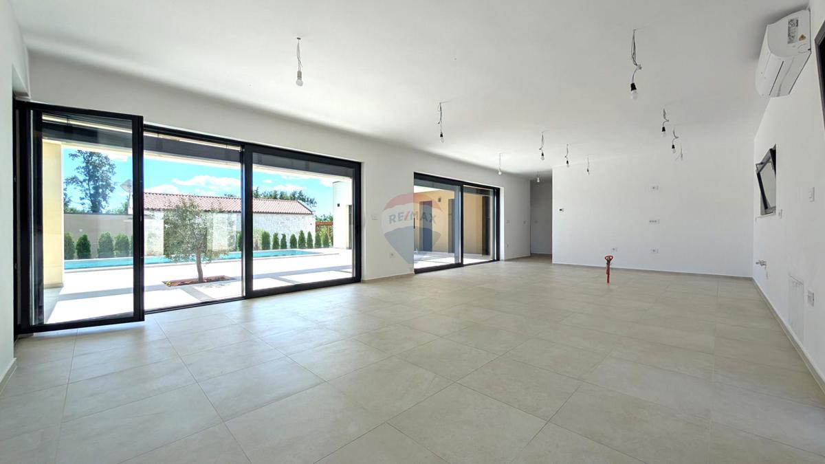 Hiša Žminj, 170m2