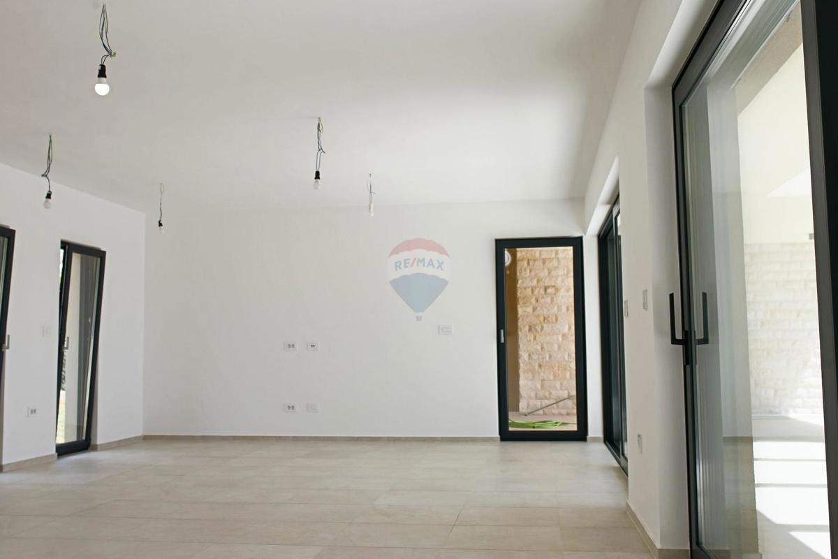 Hiša Žminj, 170m2