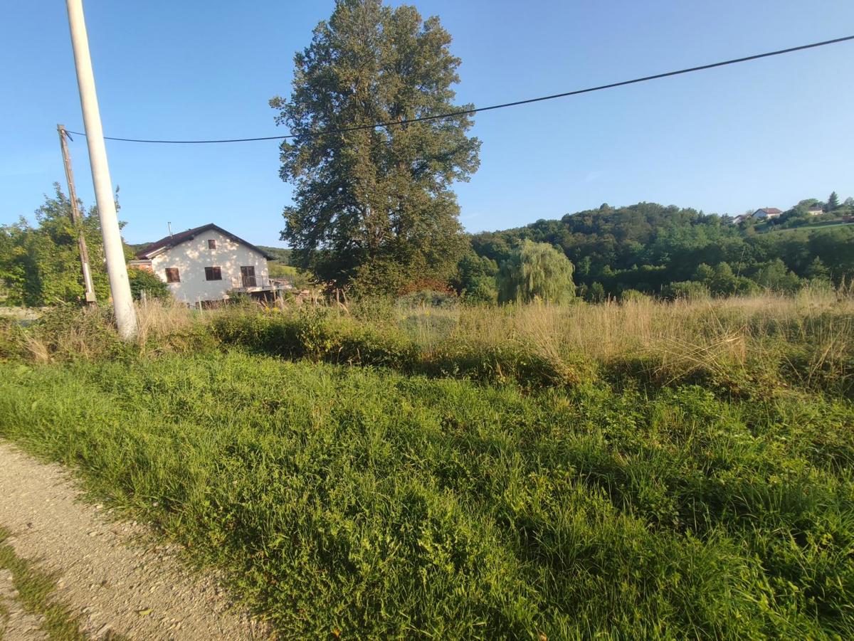 Stavbno zemljišče Cerovac Vukmanićki, Karlovac - Okolica, 756m2