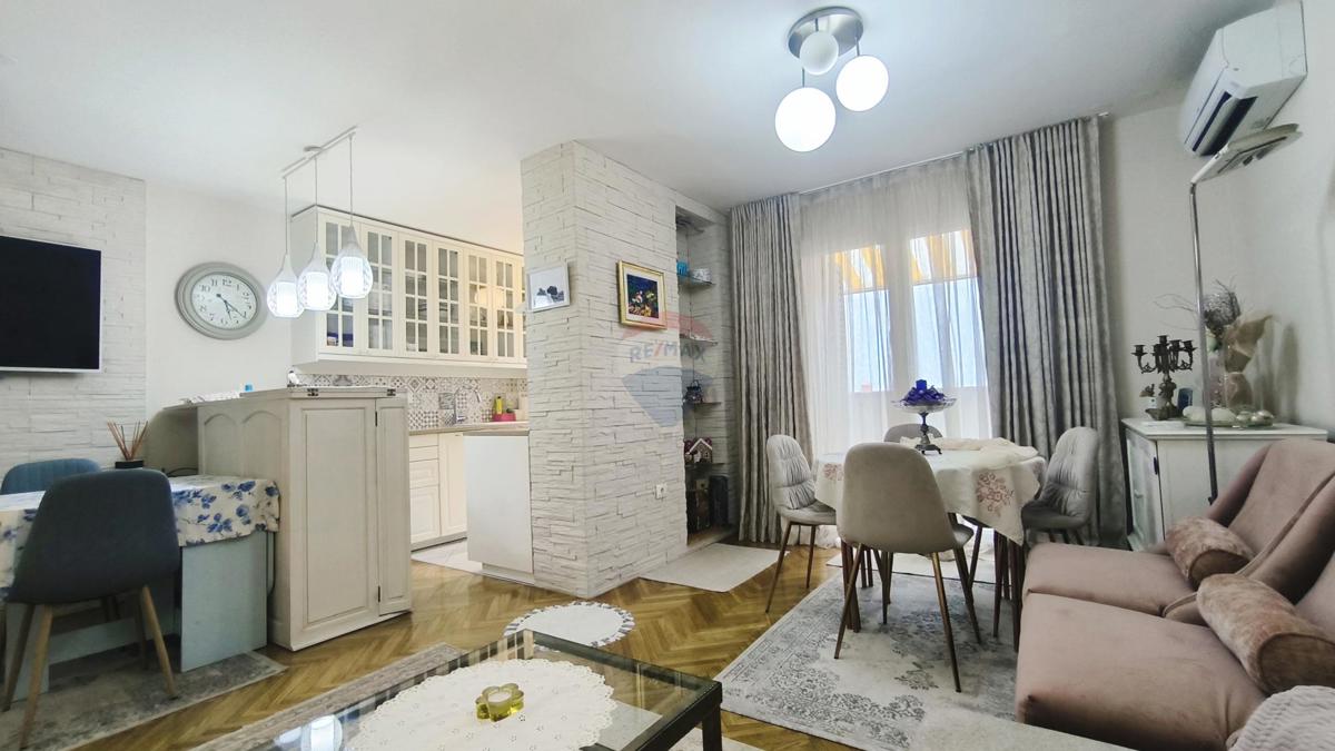 Stanovanje/Apartma Fažana, 65,59m2