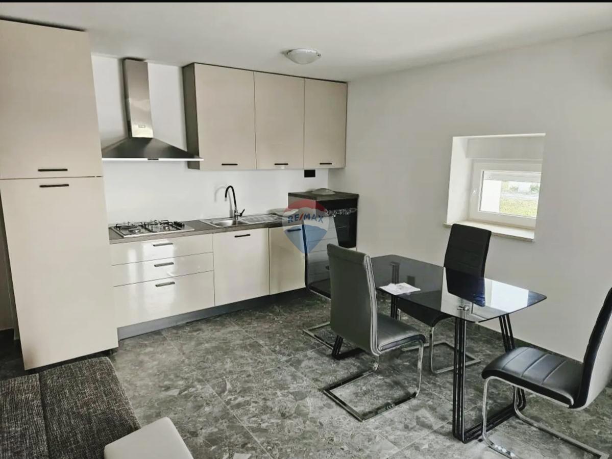 Istra, Žminj – Hiša z bazenom