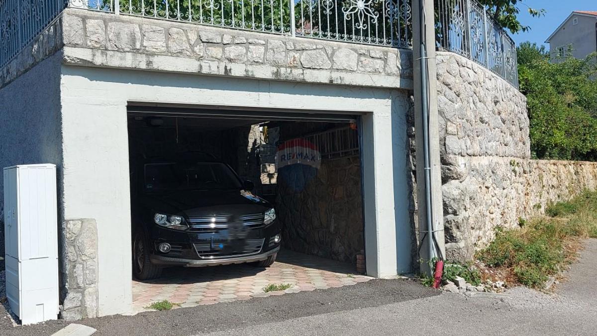 Hiša Pobri, Opatija - Okolica, 221m2