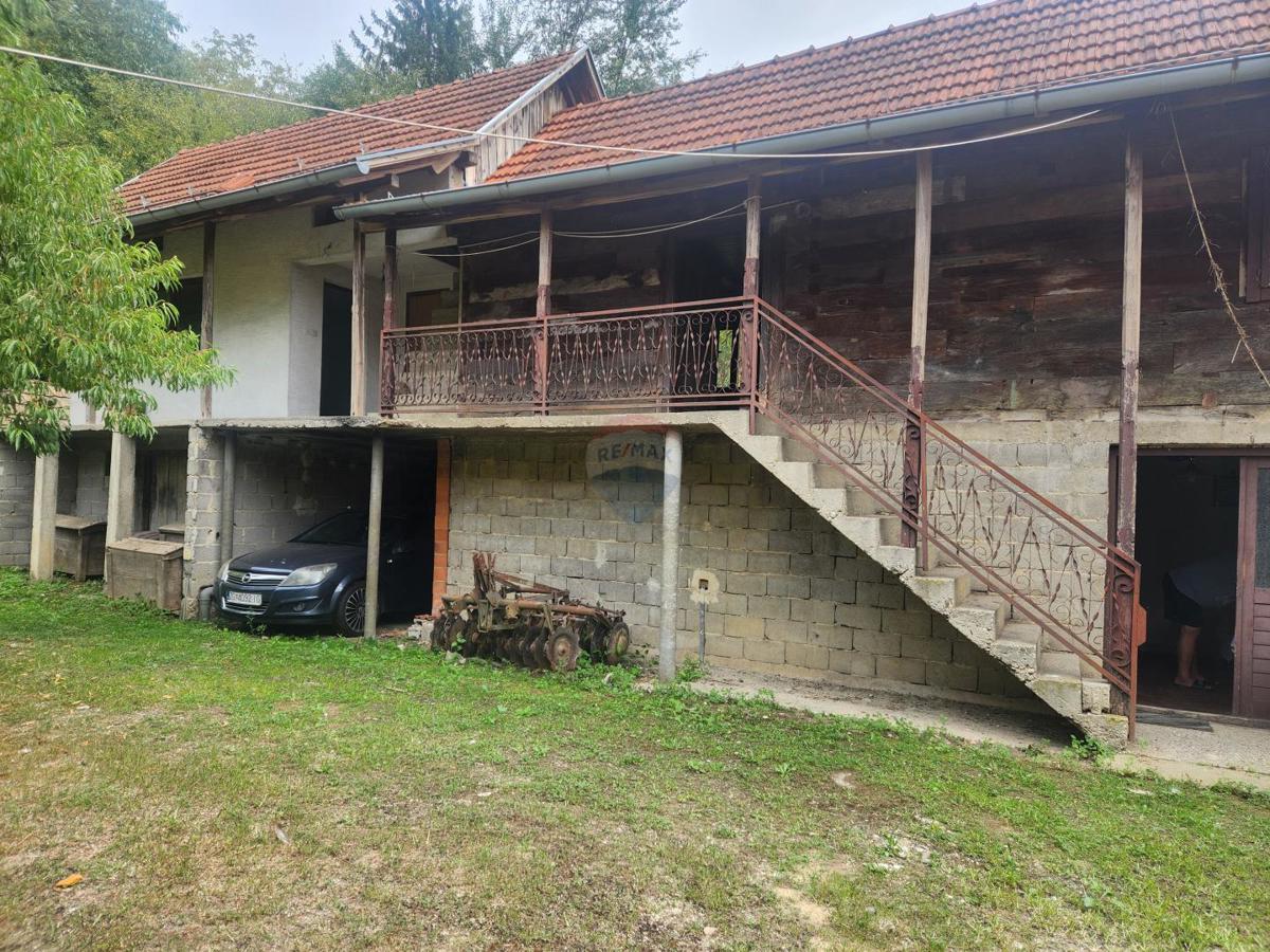Hiša Strezojevo, Pokupsko, 143m2
