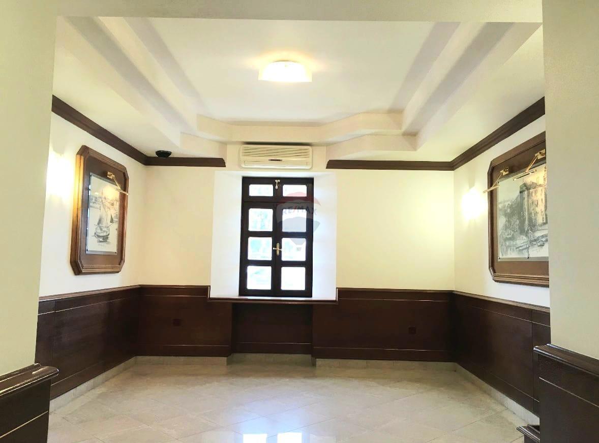Poslovni prostori Crikvenica, 150m2