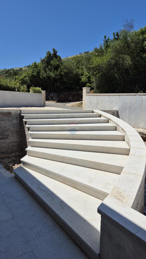 Hiša Plomin, Kršan, 382m2