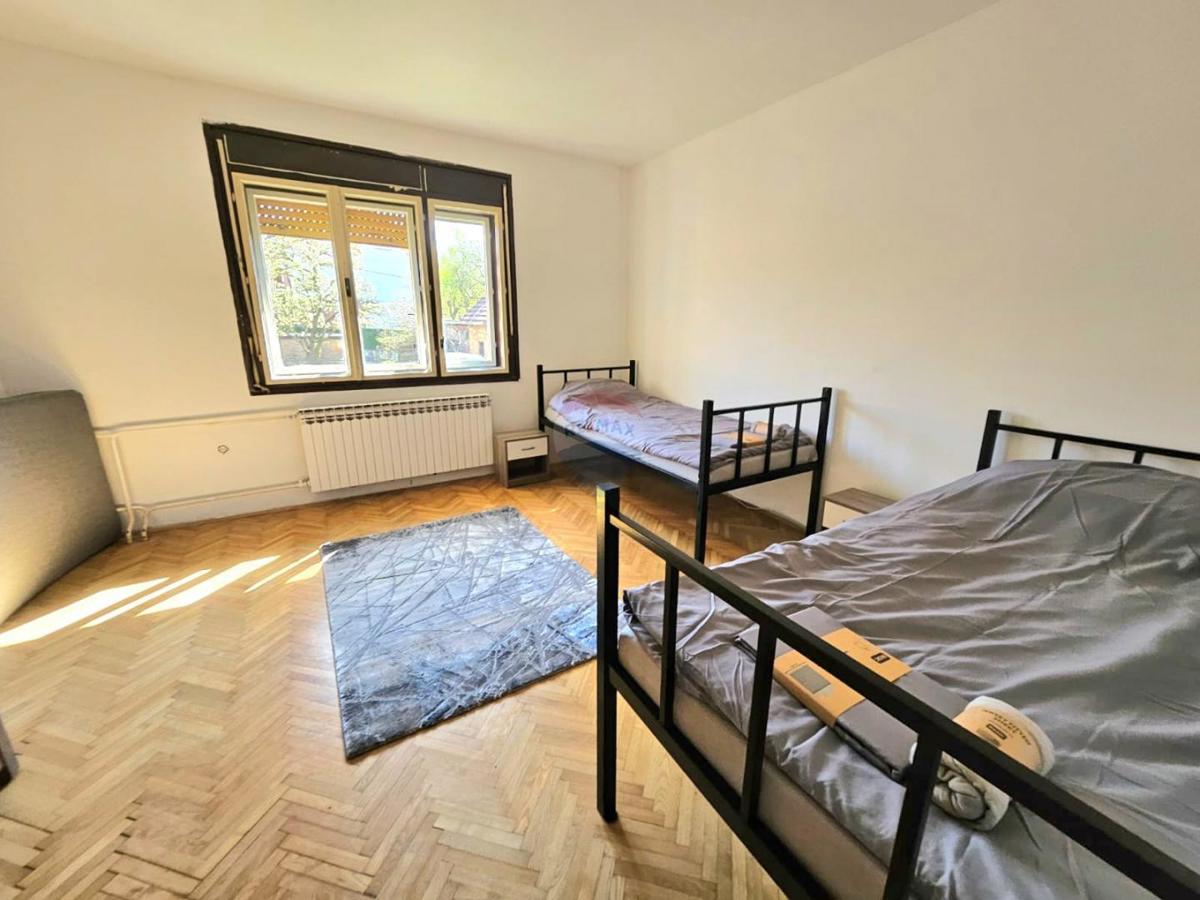 Hiša Sveta Nedelja, 200m2