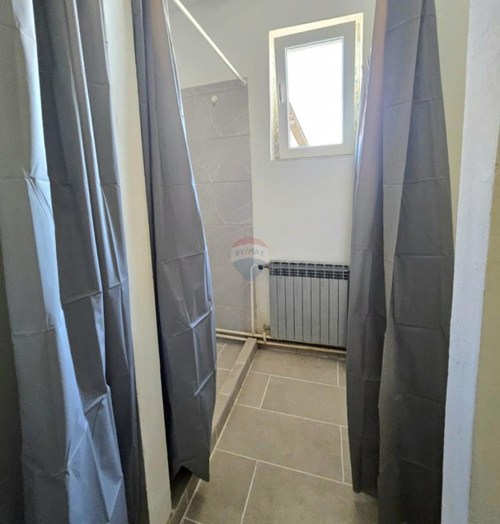 Hiša Sveta Nedelja, 200m2