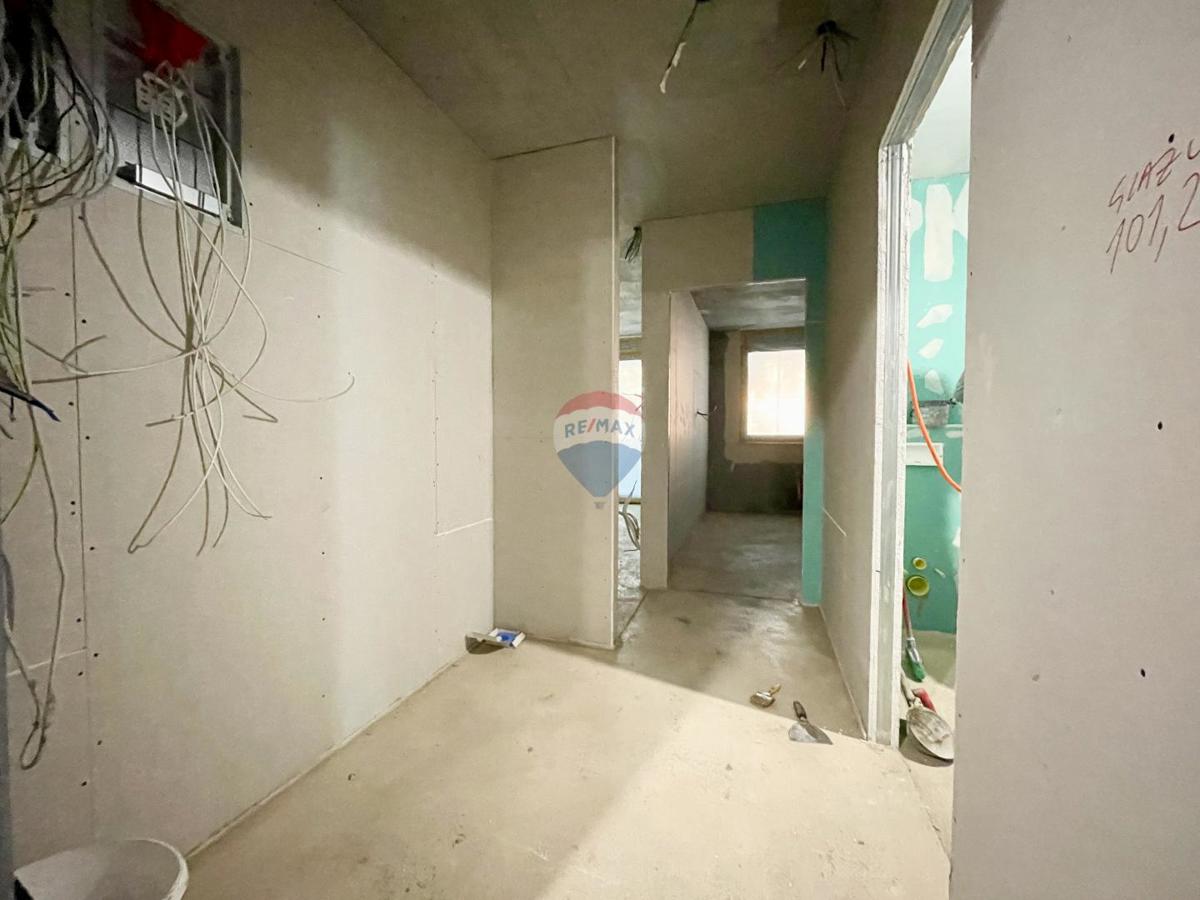 Senj – Enosobno Stanovanje v Novogradnji