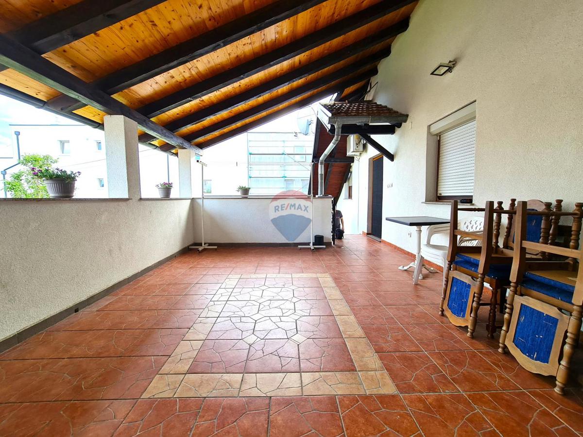 Hiša Sveta Klara, Novi Zagreb - Zapad, 204m2