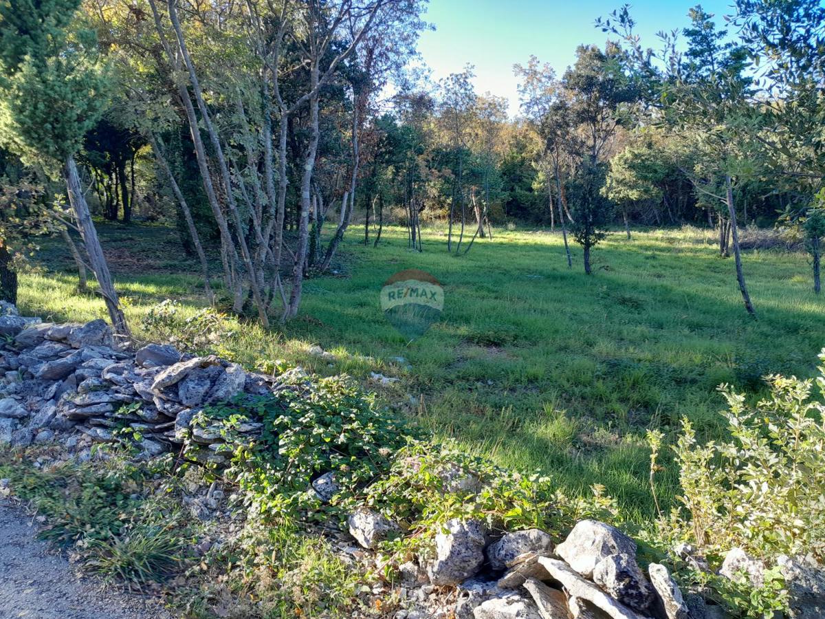 Stavbno zemljišče Rakalj, Marčana, 1.152m2