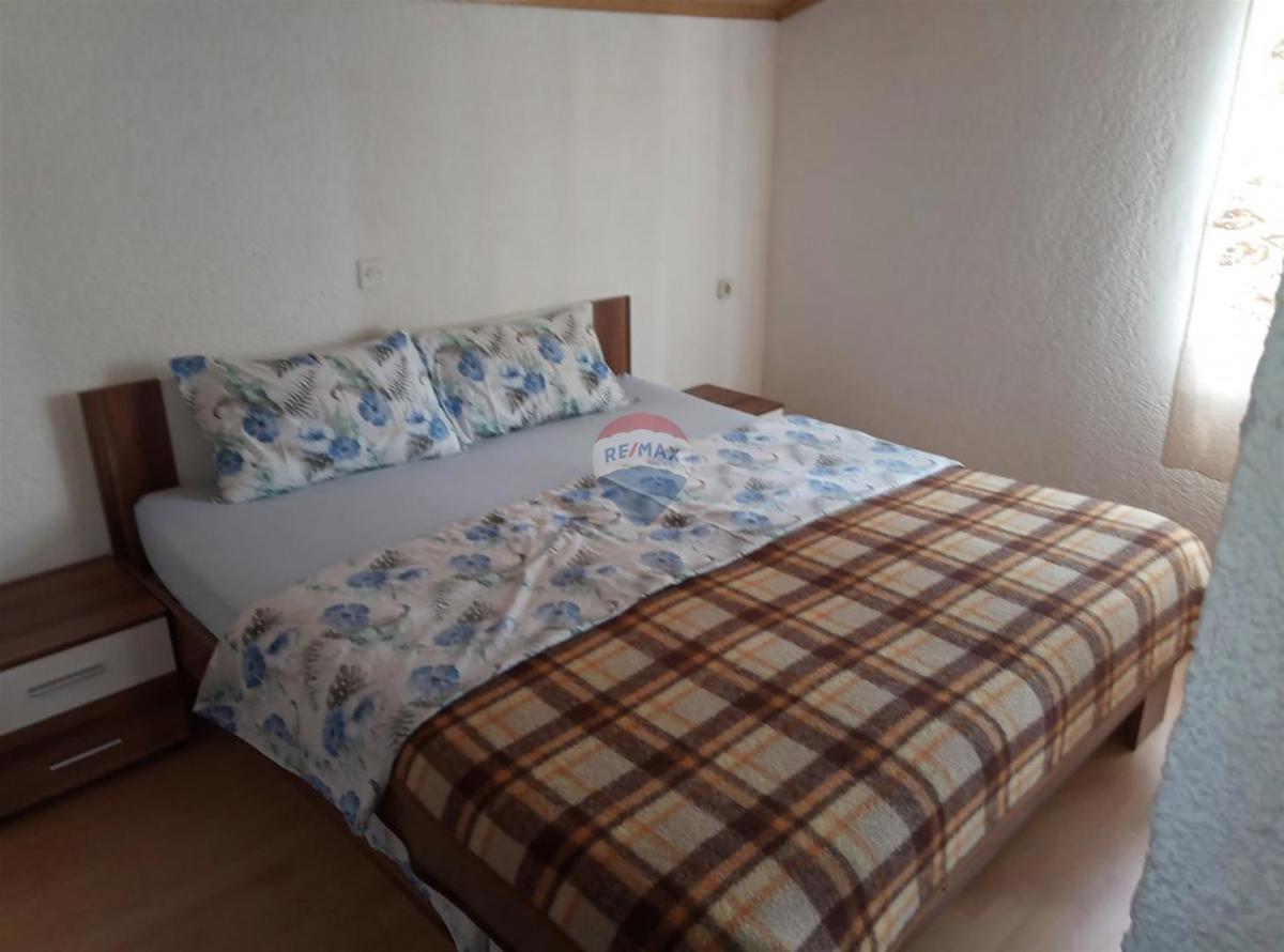 Hiša Ladrovići, Poreč, 200m2