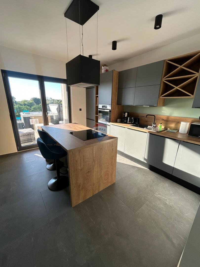 Hiša Galižana, Vodnjan, 190m2