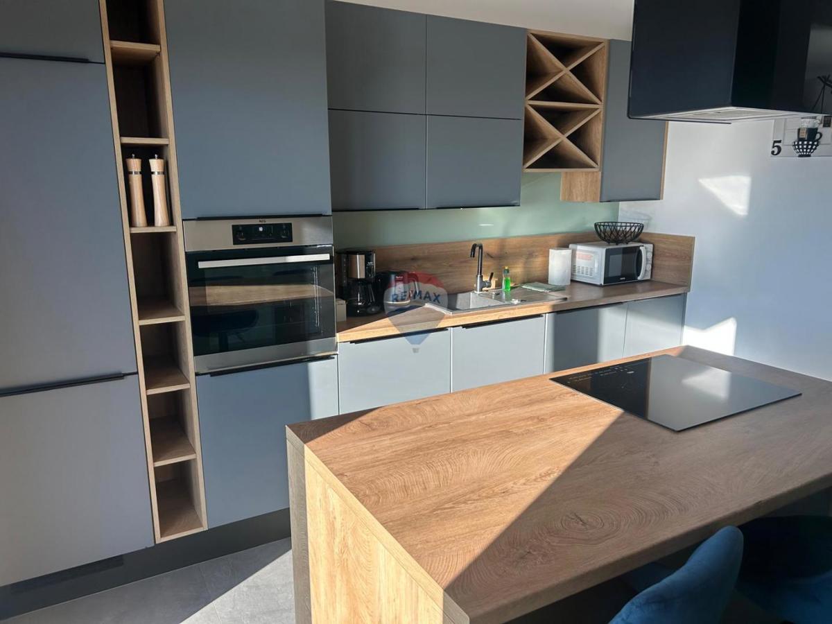 Hiša Galižana, Vodnjan, 190m2