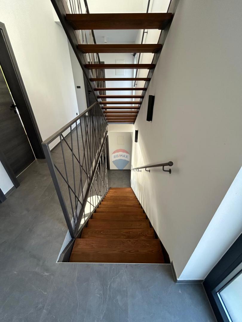 Hiša Galižana, Vodnjan, 190m2