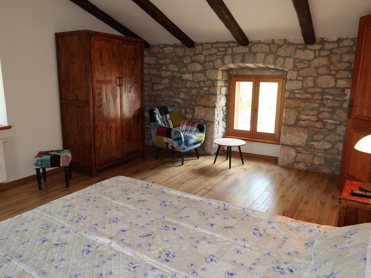 Hiša Nedešćina, Sveta Nedelja, 350,88m2