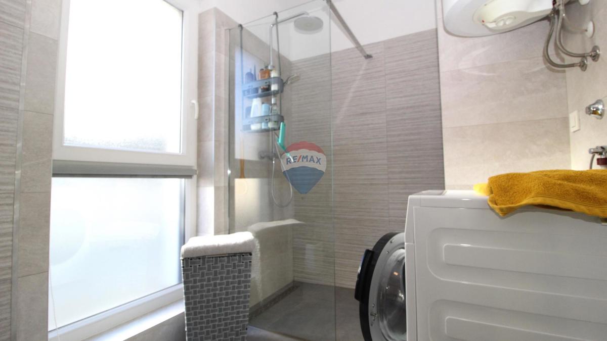 Stanovanje/Apartma Novigrad, 66m2