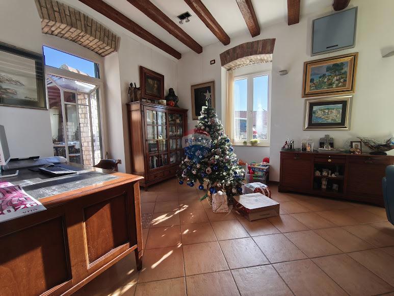 Hiša Zamet, Rijeka, 230m2