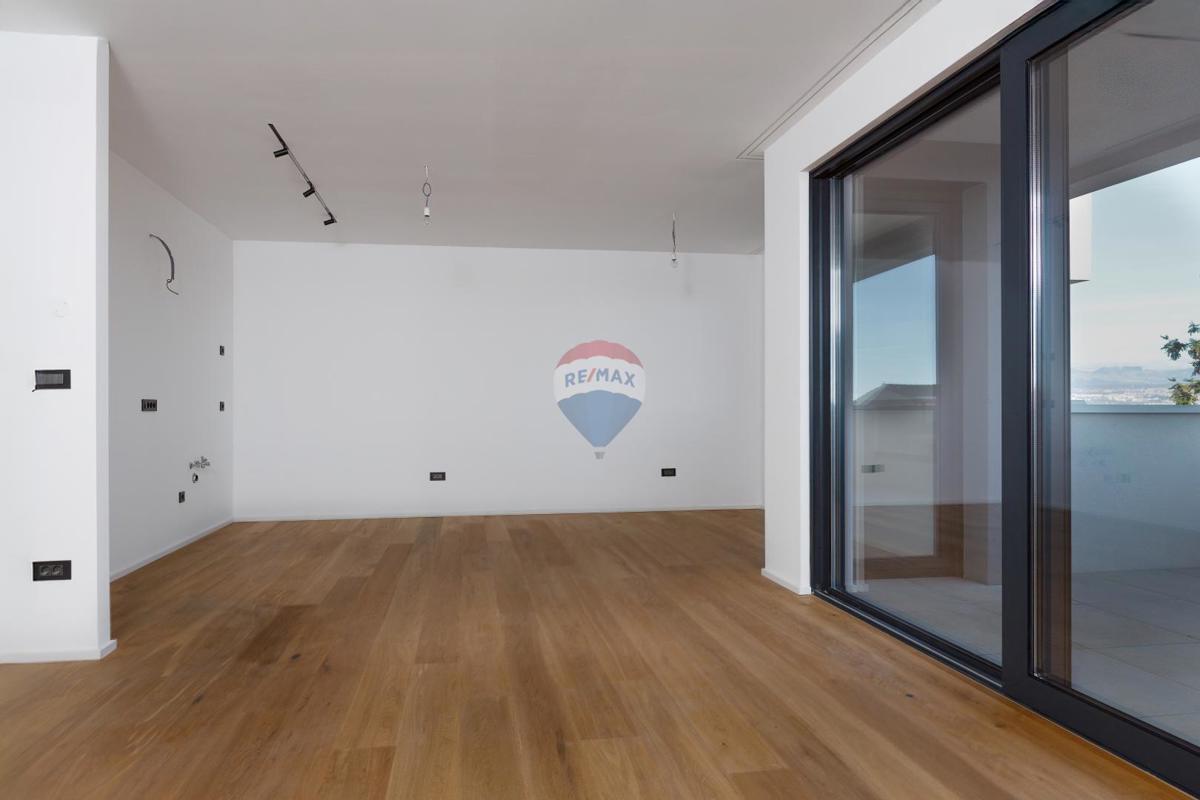 Stanovanje/Apartma Lovran, 86,99m2