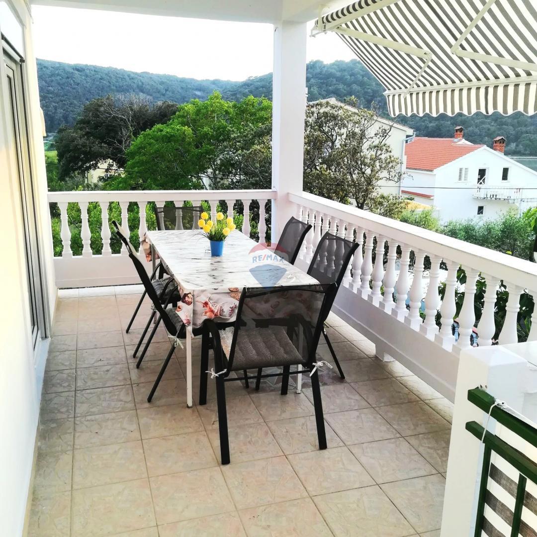 Hiša Kampor, Rab, 360m2