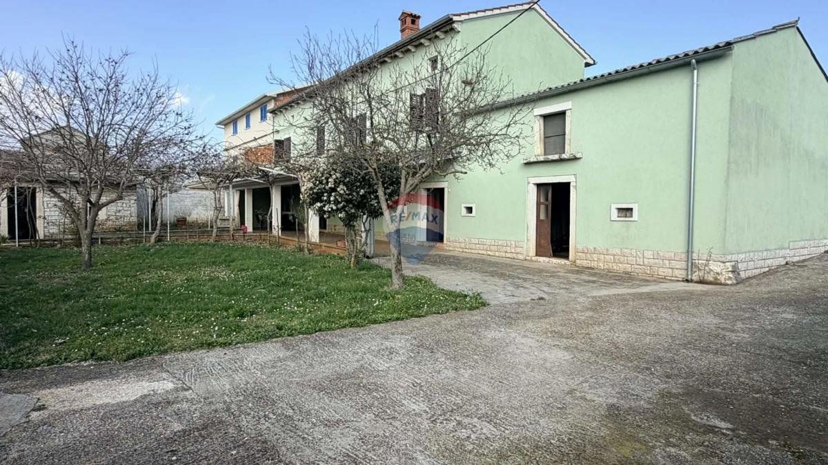 Hiša Cere, Žminj, 200m2