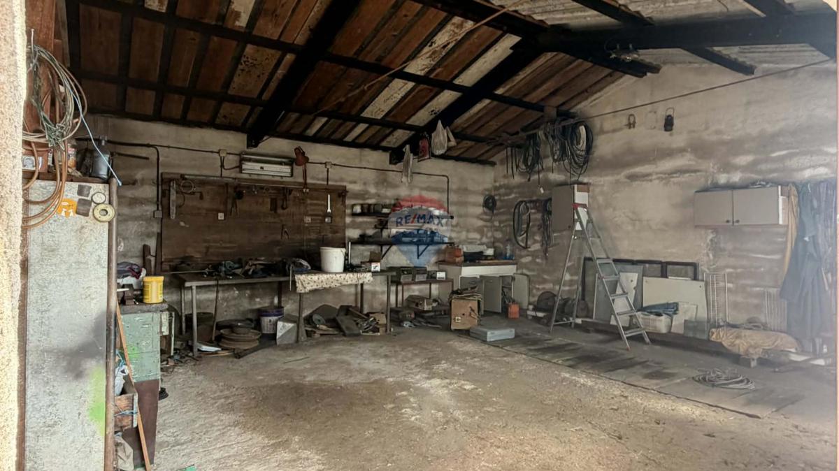 Hiša Cere, Žminj, 200m2