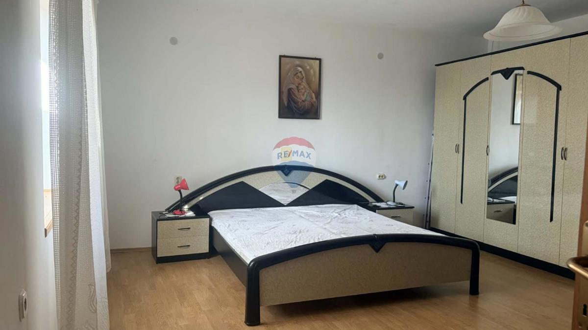 Hiša Cere, Žminj, 200m2