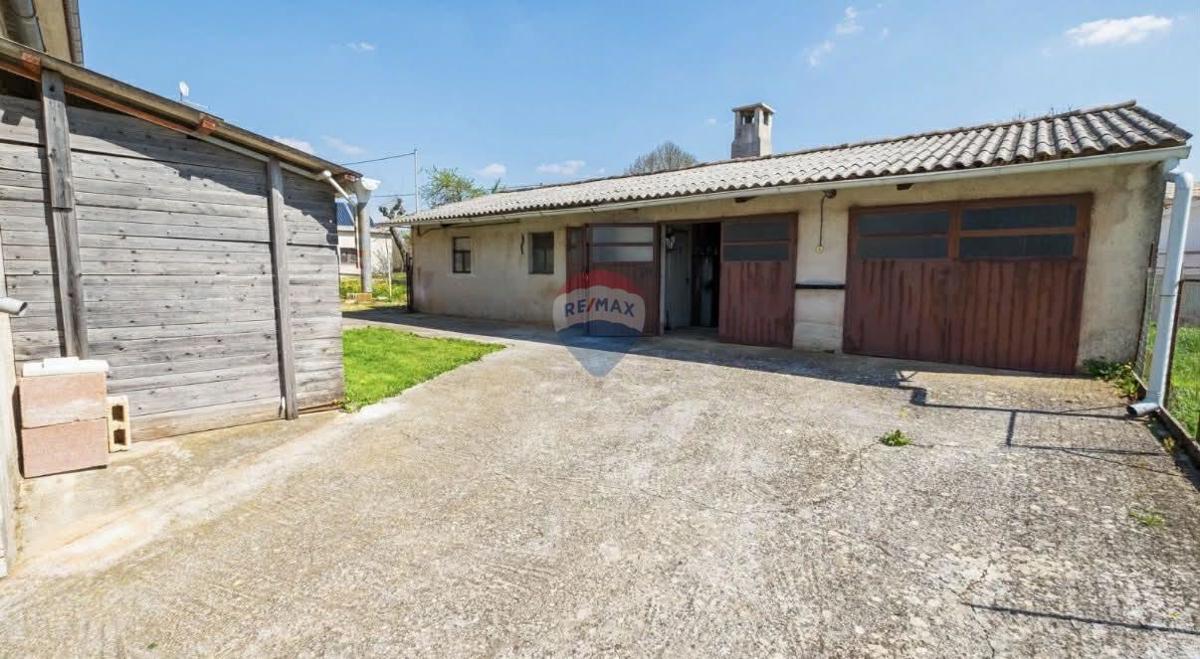 Hiša Cere, Žminj, 200m2