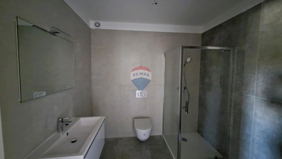 Stanovanje/Apartma Valdebek, Pula, 118m2