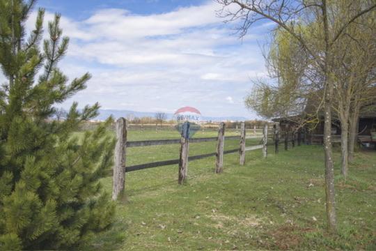 Stavbno zemljišče Kurilovec, Velika Gorica, 12.744m2