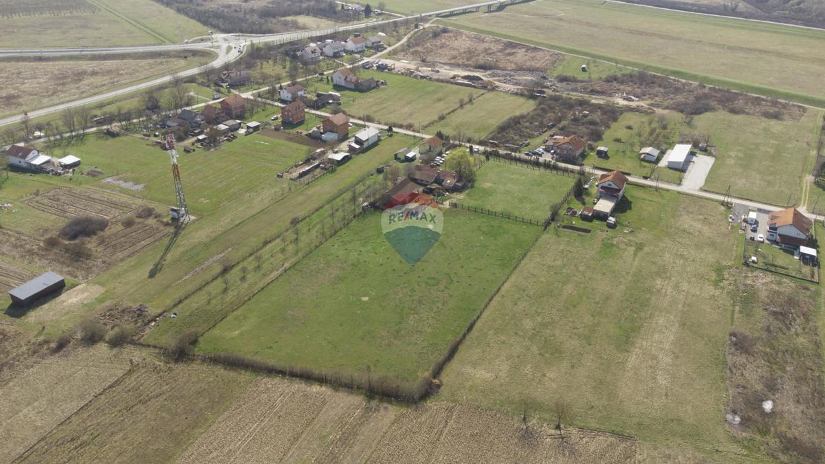 Stavbno zemljišče Kurilovec, Velika Gorica, 12.744m2