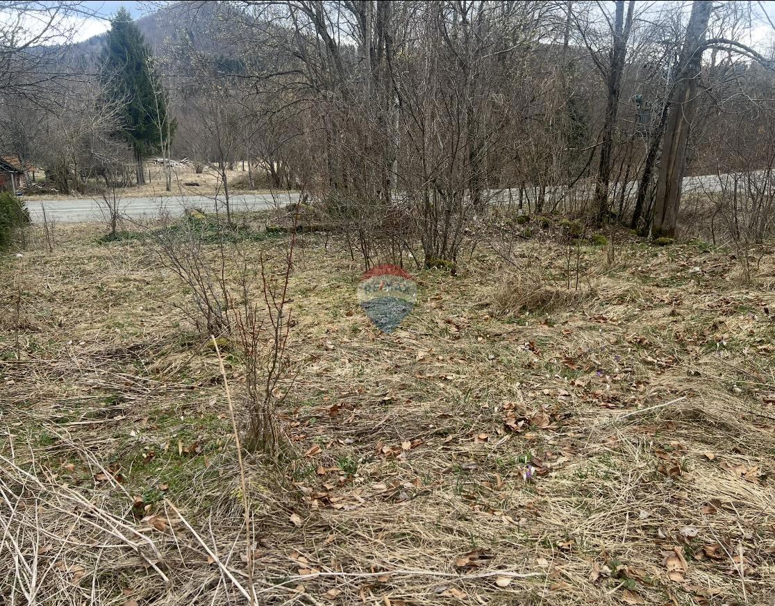 Stavbno zemljišče Stari Laz, Ravna Gora, 1.569m2