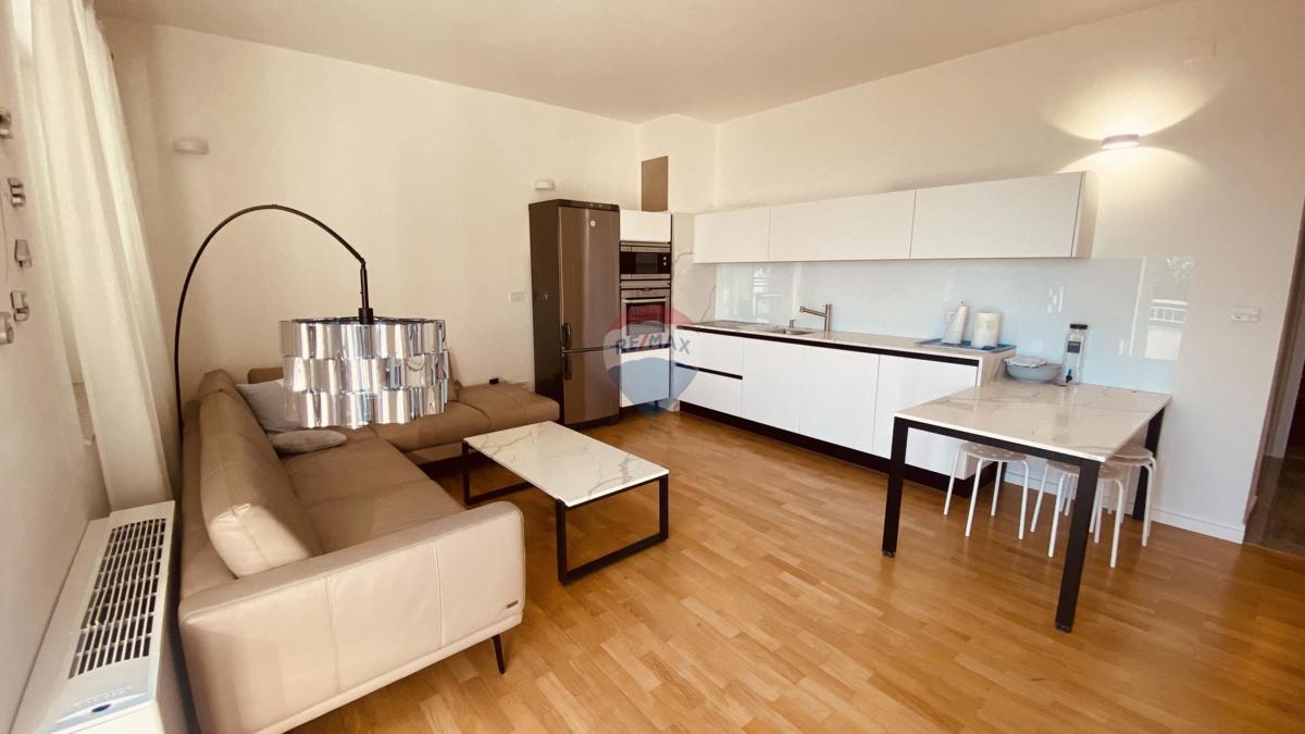Stanovanje/Apartma Ičići, Opatija - Okolica, 75m2