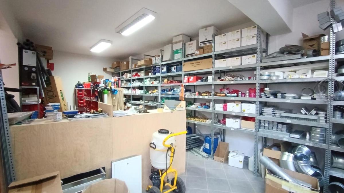 Poslovni prostori Novigrad, 129m2