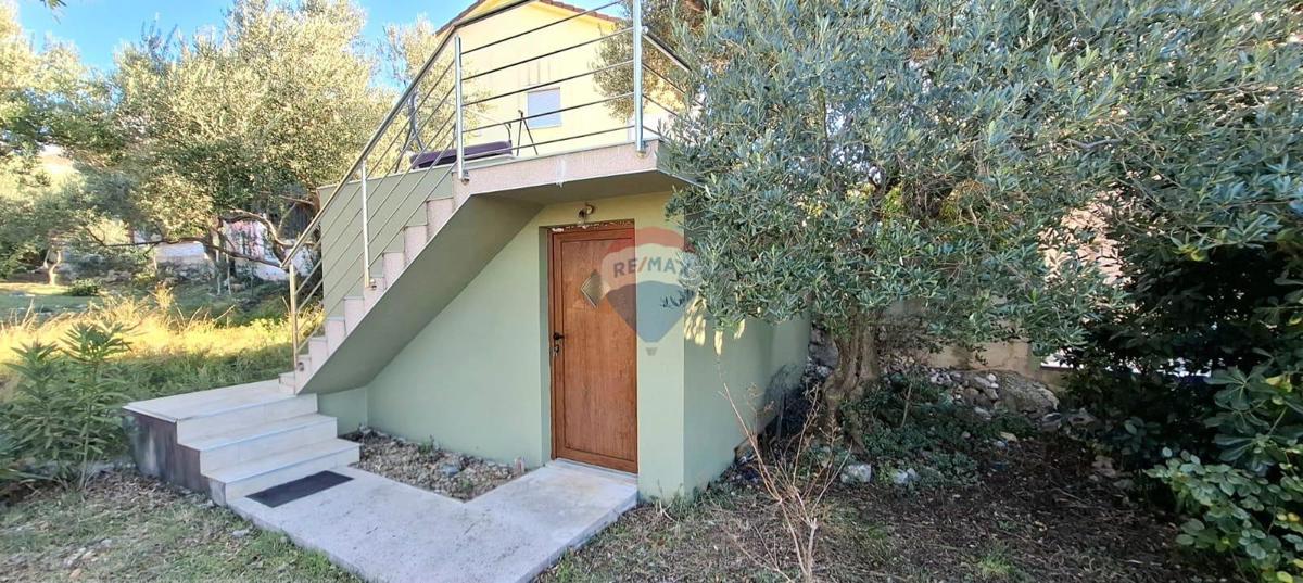 Stanovanje/Apartma Barbat na Rabu, Rab, 65m2