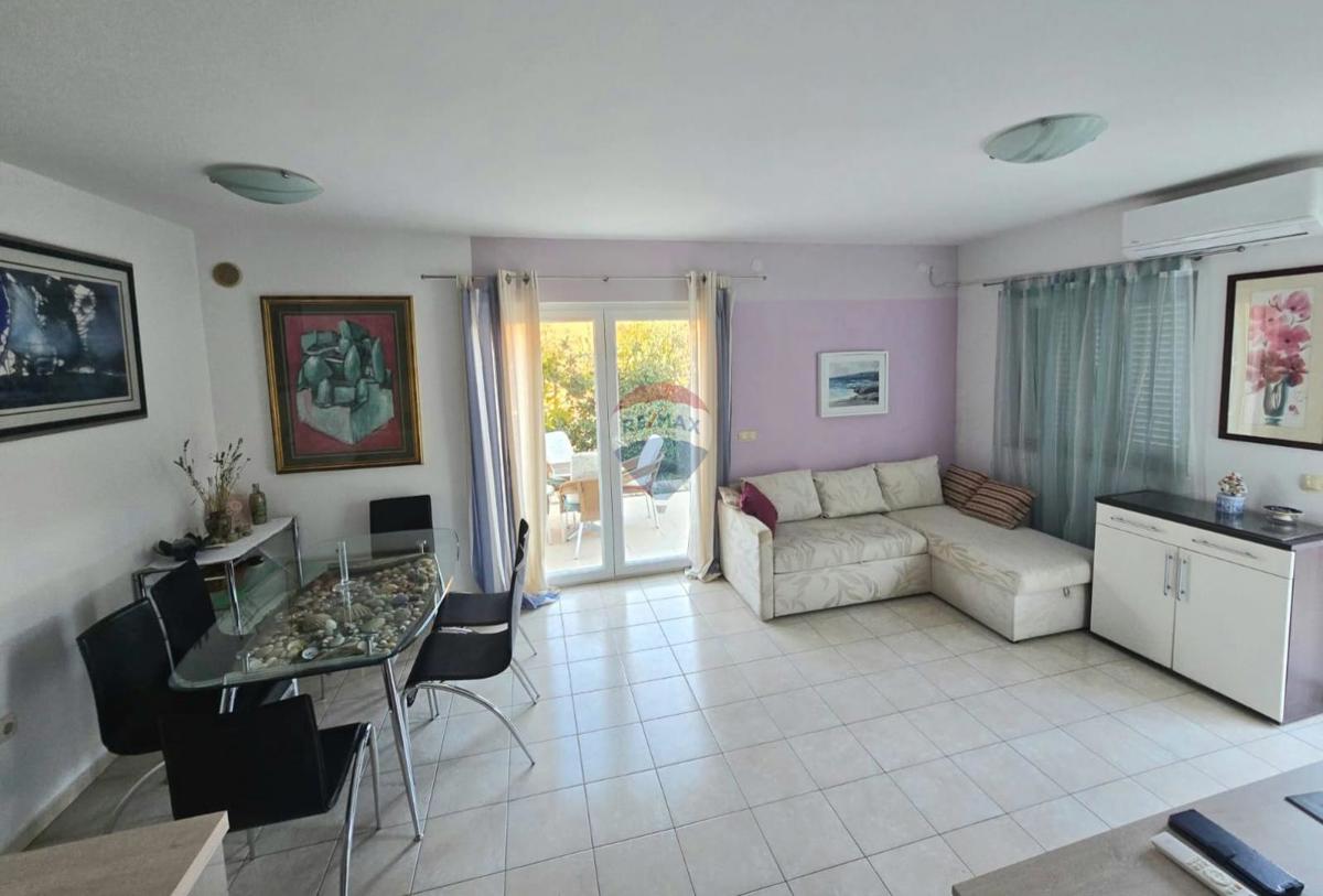 Stanovanje/Apartma Barbat na Rabu, Rab, 65m2